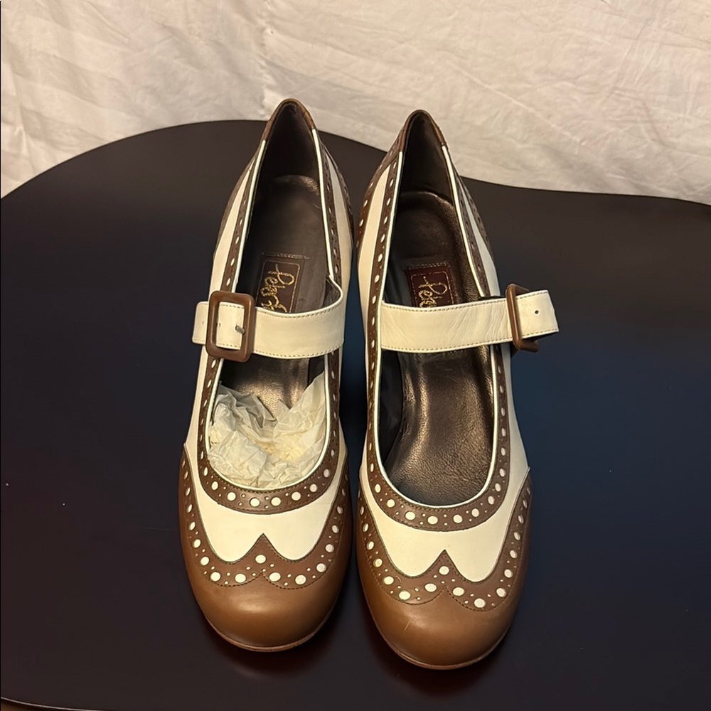 Peter Fox Vintage Italian Shoes Brown and Cream Mary Jane Shoes